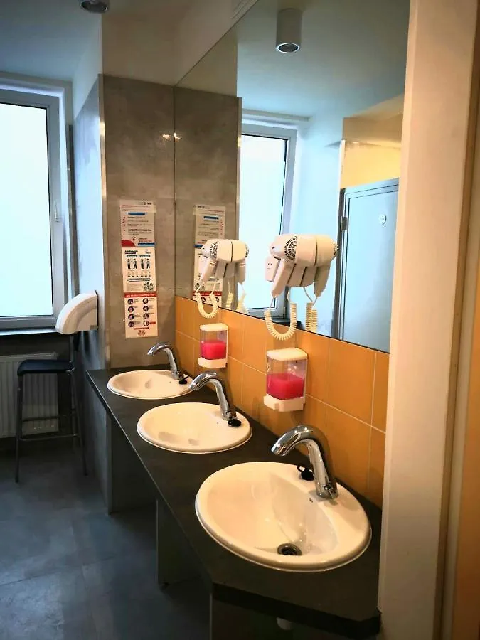 Bello Aparthostel Private Rooms Warsaw Hostel